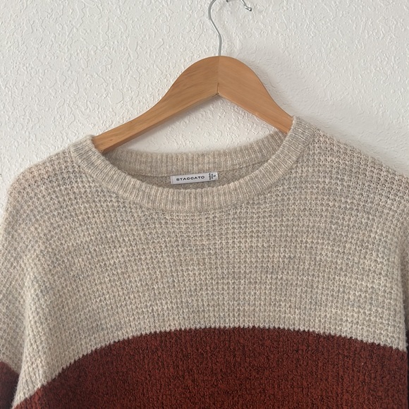 Woman’s Striped Sweater - Picture 3 of 4